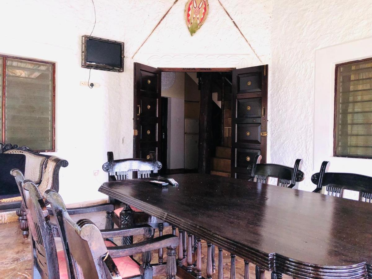 Miwa Holiday Resort Diani Beach Bagian luar foto