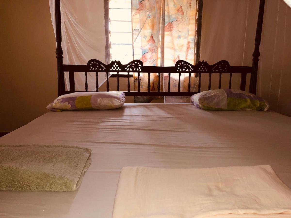 Miwa Holiday Resort Diani Beach Bagian luar foto